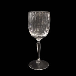 Verre à eau en cristal côtelé